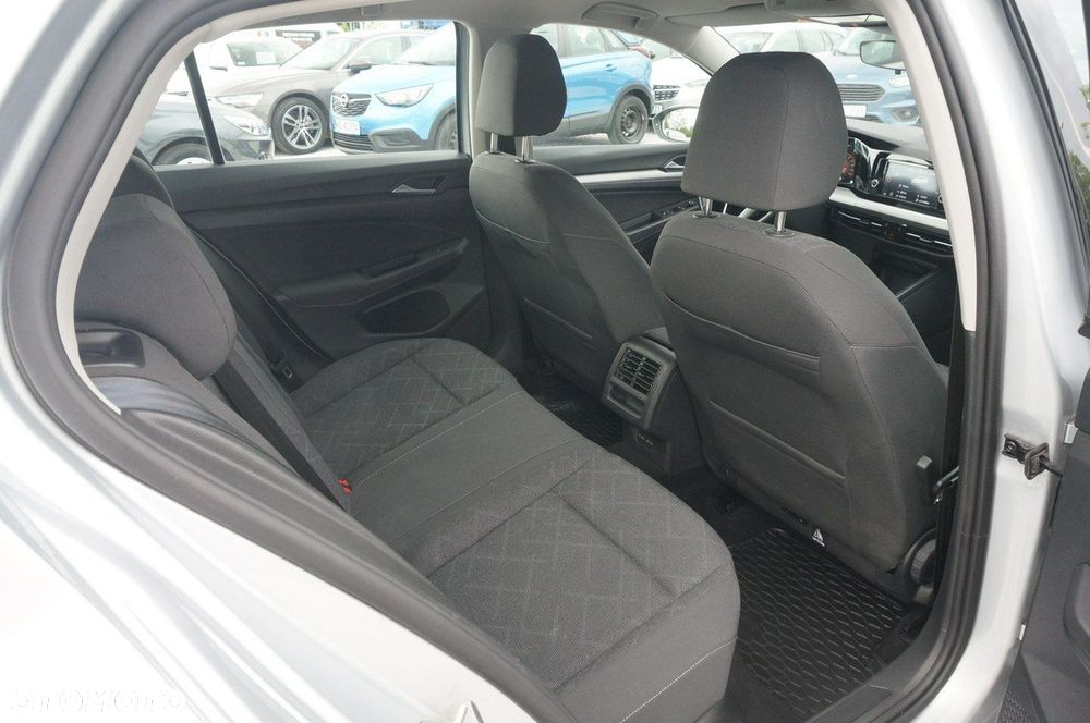 Volkswagen Golf VIII 2.0 TDI Life - 30