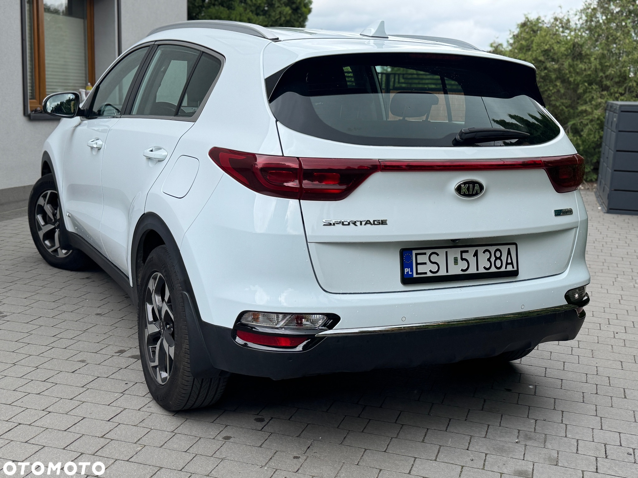Kia Sportage 1.6 CRDI L Business Line Plus 4WD DCT - 4