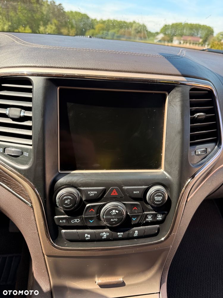 Jeep Grand Cherokee 3.0 CRD Overland Summit - 13
