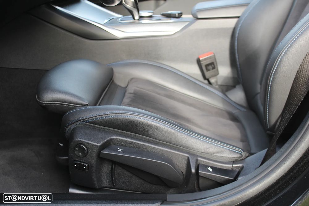BMW 330 e Aut. M Sport - 12