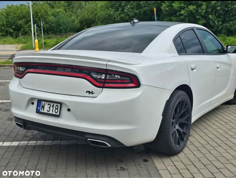 Dodge Charger - 3