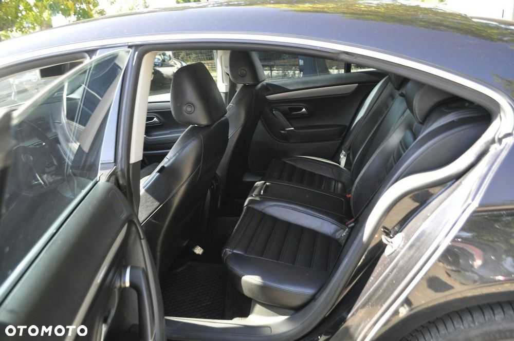 Volkswagen Passat CC - 10