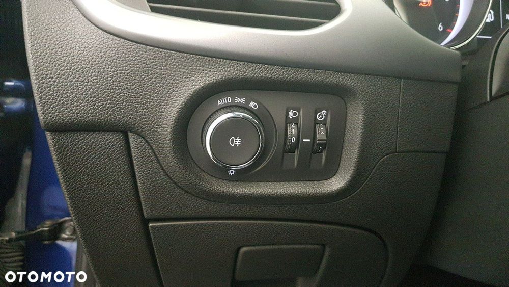 Opel Astra 1.5 CDTI Edition S&S - 22