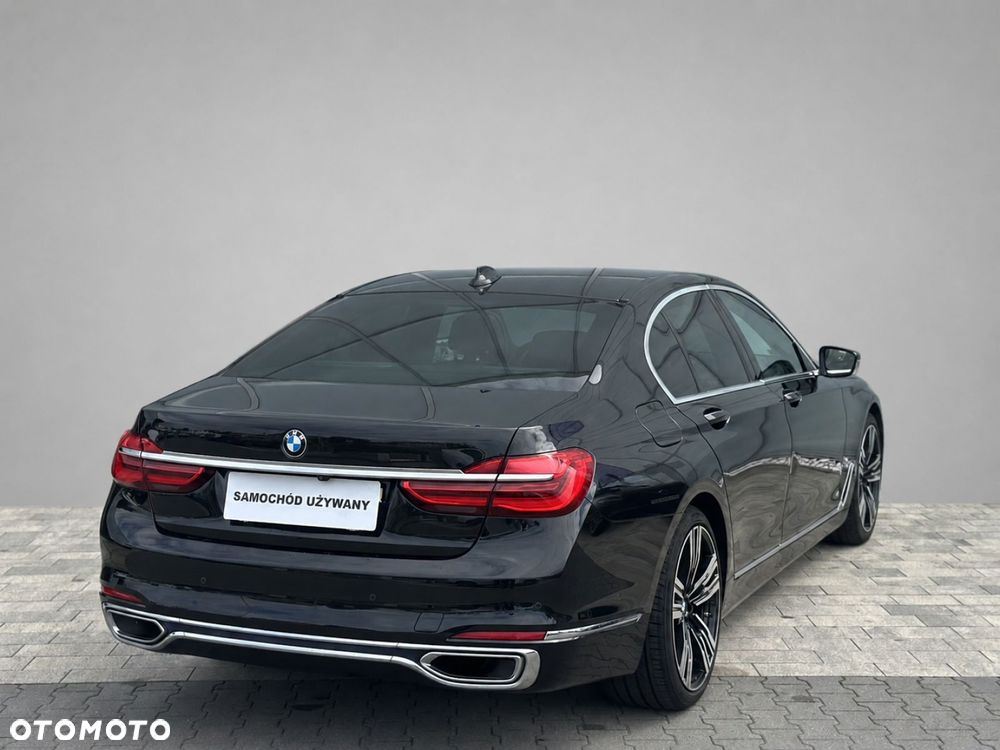 BMW Seria 7 - 7
