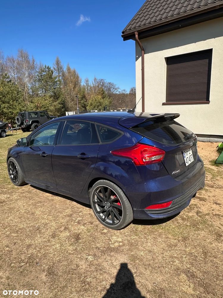 Ford Focus 2.0 EcoBoost ST-2 - 2
