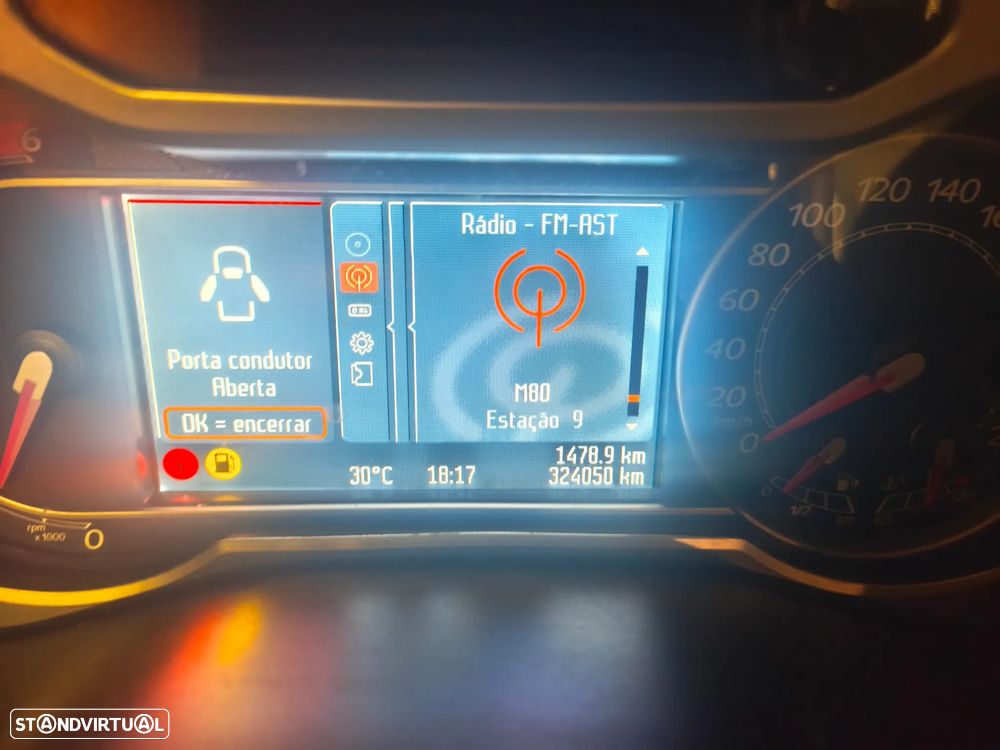 Ford S-Max 1.8 TDCi Titanium 7L - 6