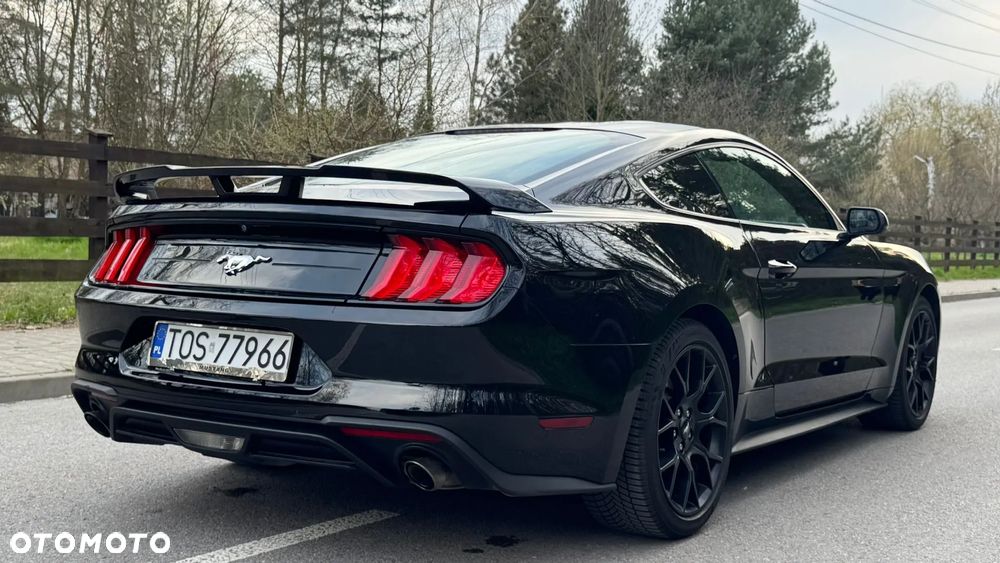 Ford Mustang 2.3 EcoBoost - 14