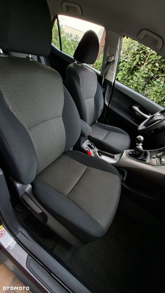 Toyota Auris 1.6 Executive - 20
