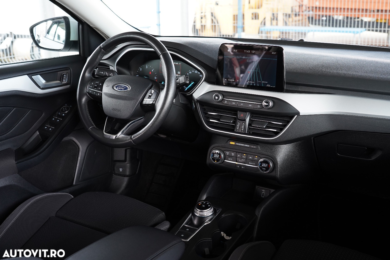 Ford Focus 1.5 EcoBlue Start-Stopp-System Aut. COOL&CONNECT DESIGN - 19
