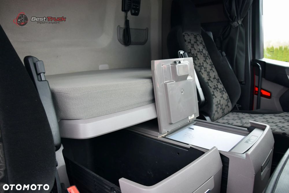 Scania S450 / FULL LED / KLIMA POST. / RETARDER / ZBIORNIKI  1400 L /  DUŻE ZEGARY - 30