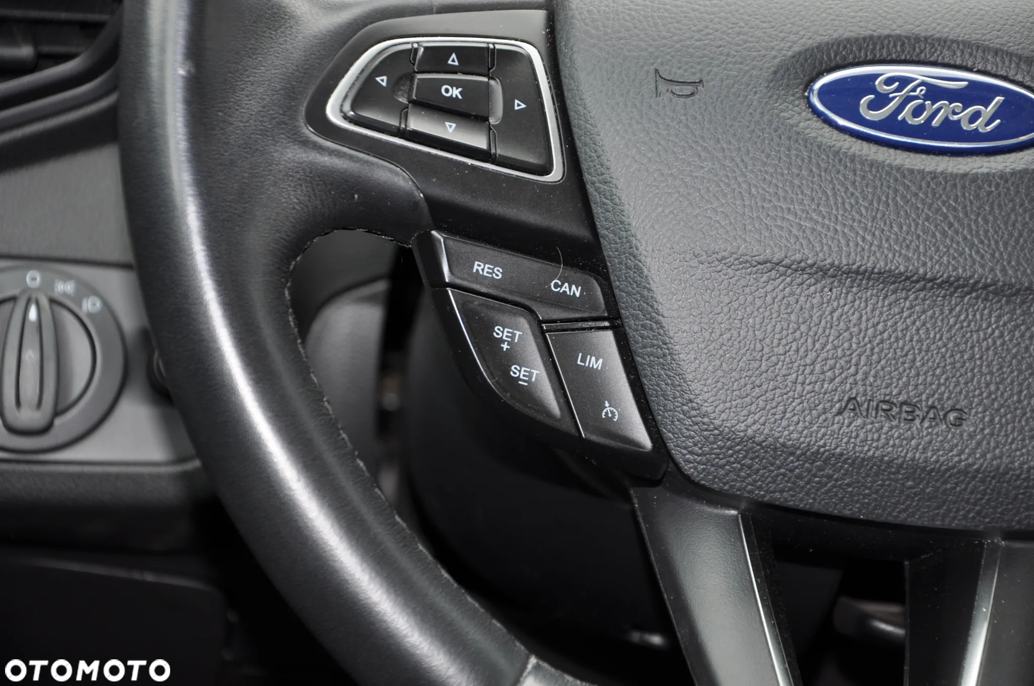 Ford Kuga 2.0 TDCi FWD Edition - 12