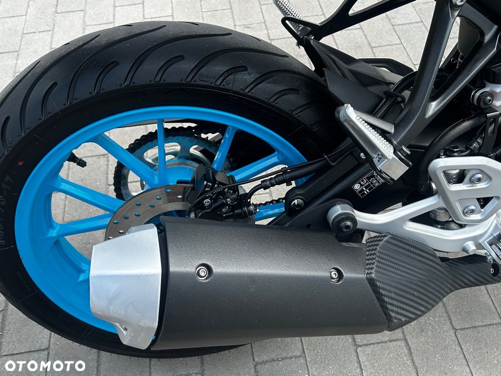Yamaha MT - 9