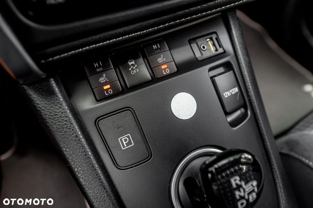 Toyota Auris Hybrid 135 Premium - 27