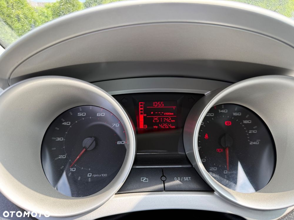 Seat Ibiza 1.6 16V Style - 13
