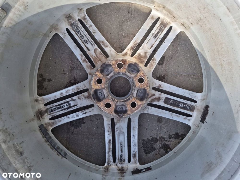 Felga aluminiowa Audi OE 4G0601025T - 4