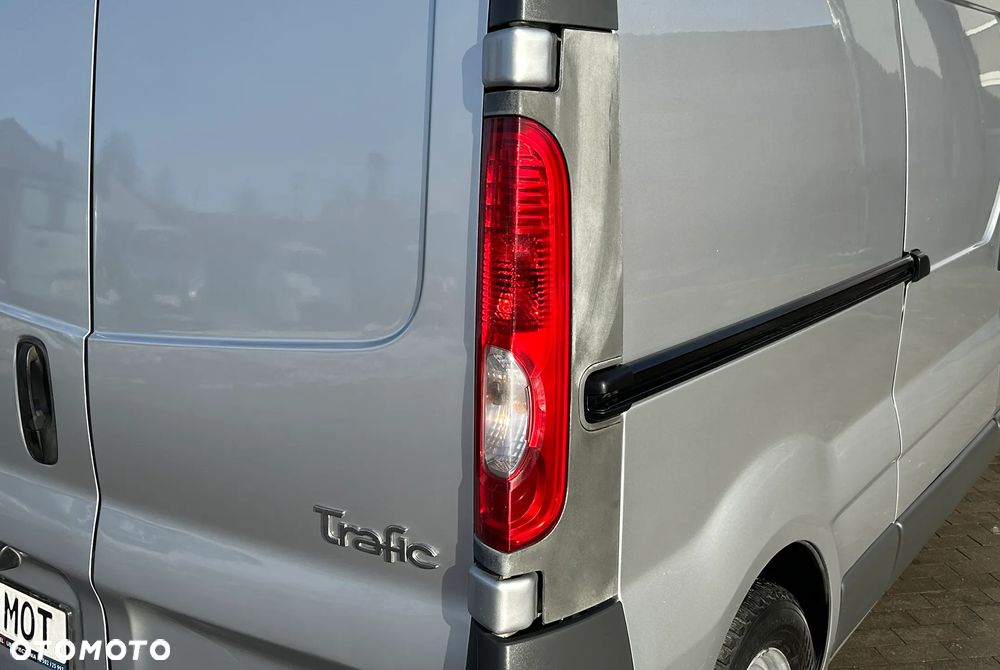 Renault Trafic II L2H1 - 15