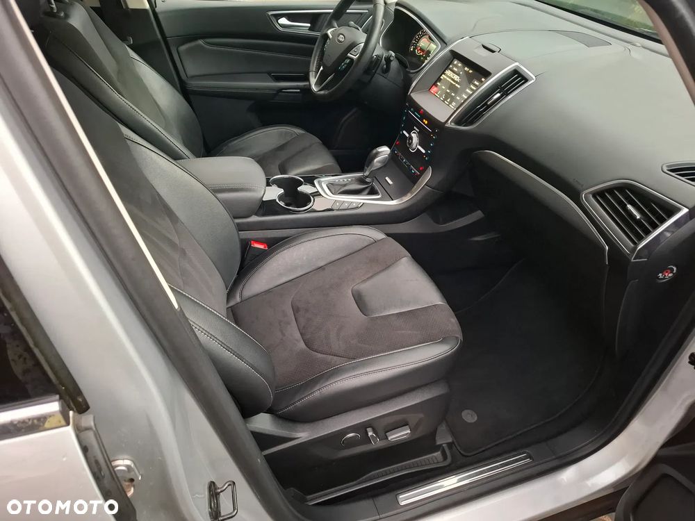 Ford S-Max 2.0 TDCi Titanium - 29