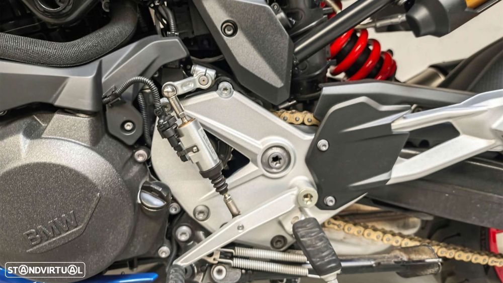 BMW F 900 XR - 11