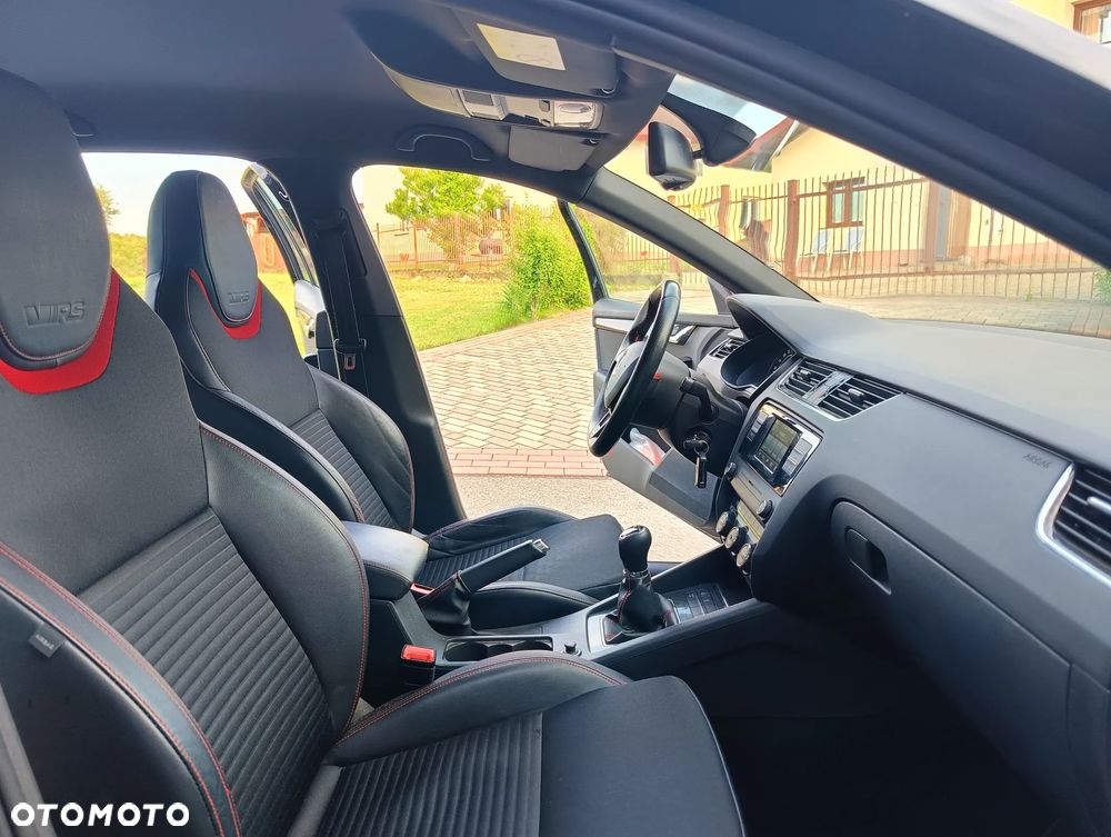 Skoda Octavia 2.0 TDI RS - 30