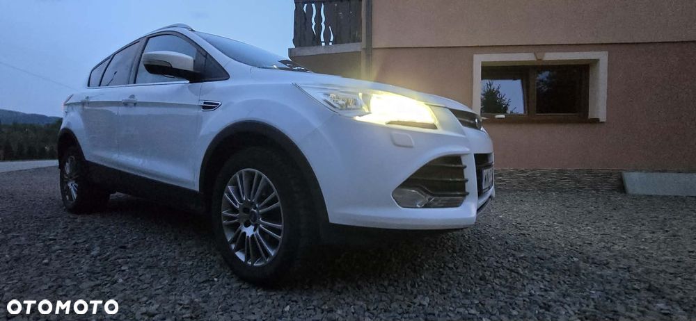 Ford Kuga 1.6 EcoBoost 4WD Titanium - 5