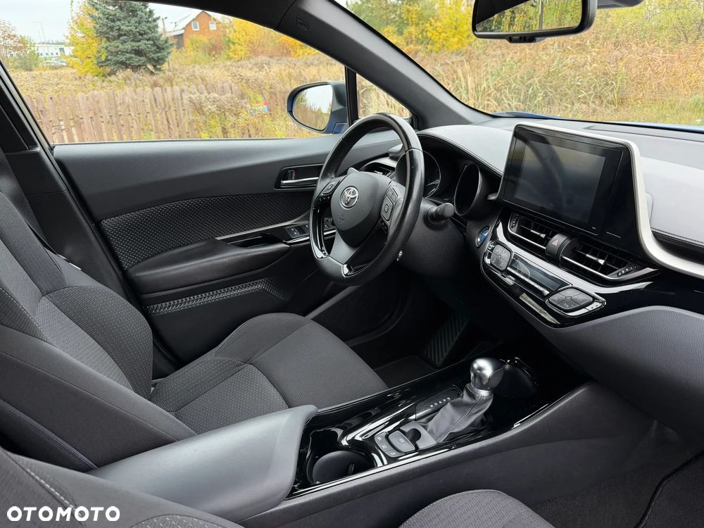 Toyota C-HR - 30