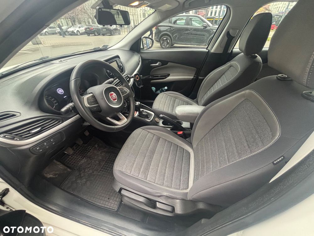 Fiat Tipo 1.4 16V Lounge - 11