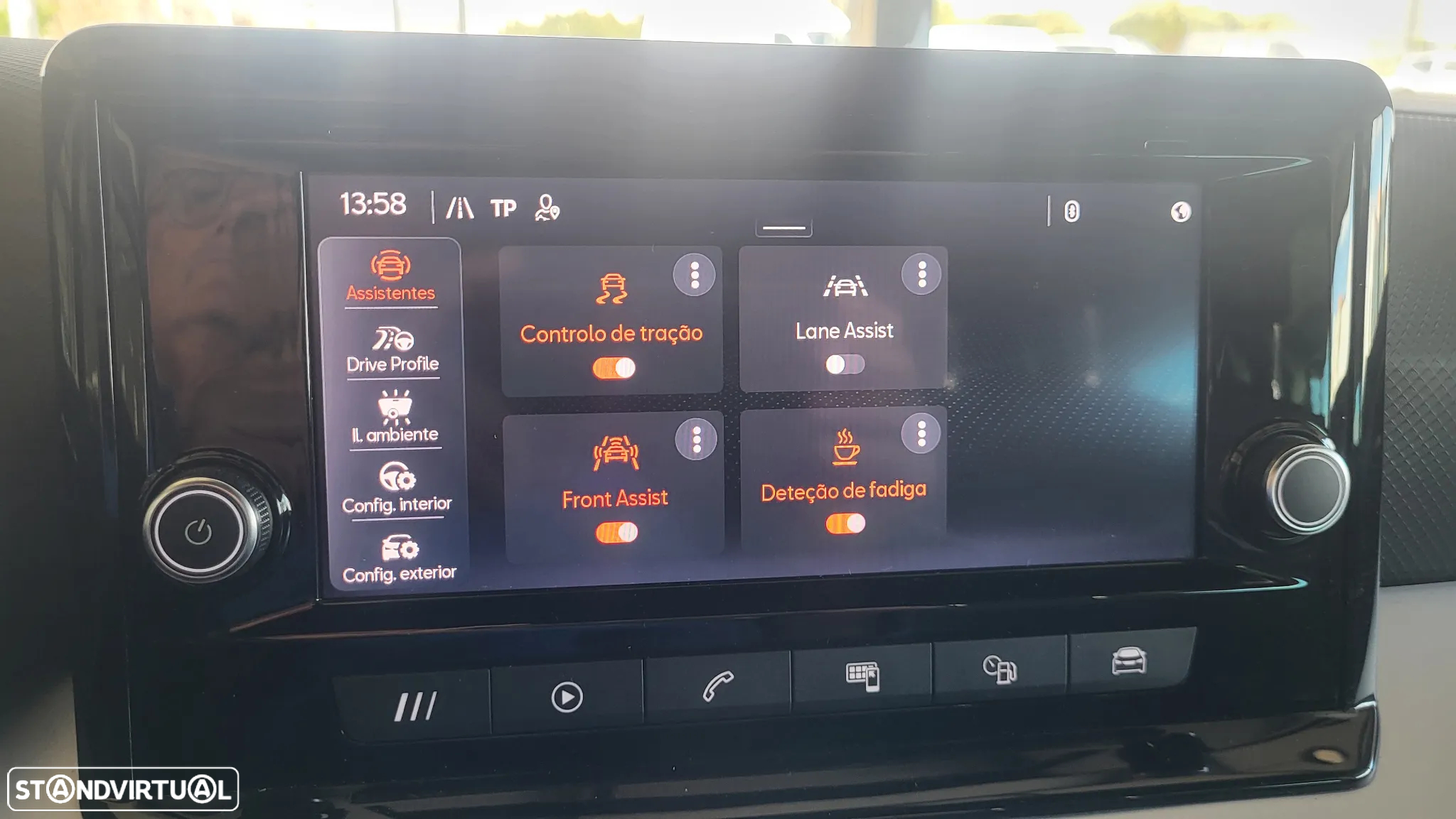 SEAT Arona 1.0 TSI FR - 27