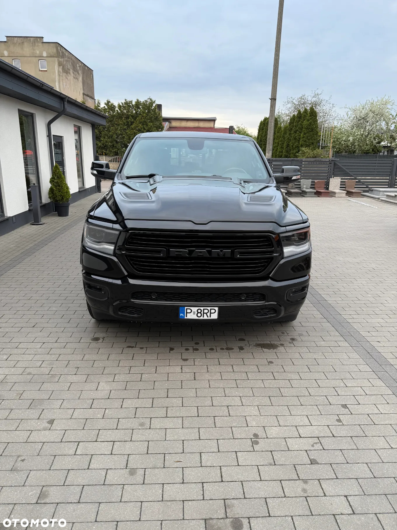 Dodge RAM 1500 5.7 4x4 - 5