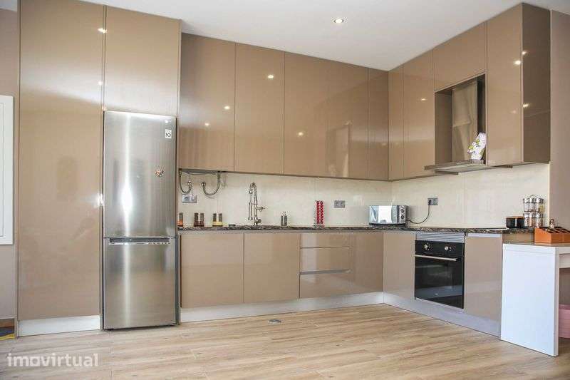 Apartamento à venda em Rua de Moixent 67, Arruda dos Vinhos - Grande imagem: 3/12