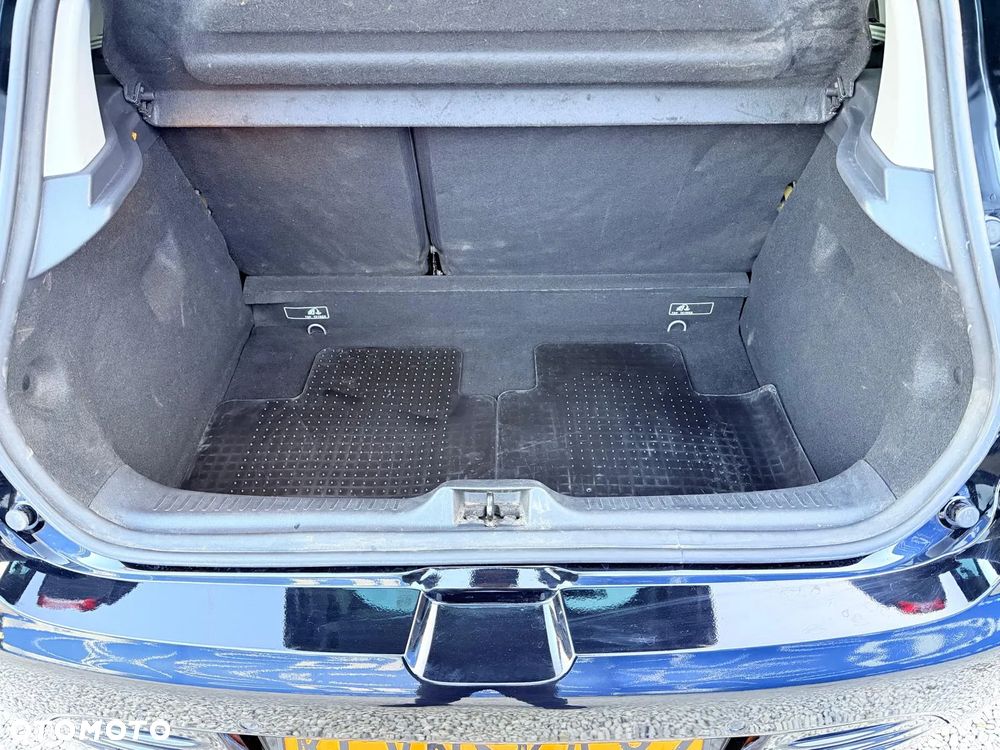 Renault Clio ENERGY TCe 90 Start & Stop Experience - 27