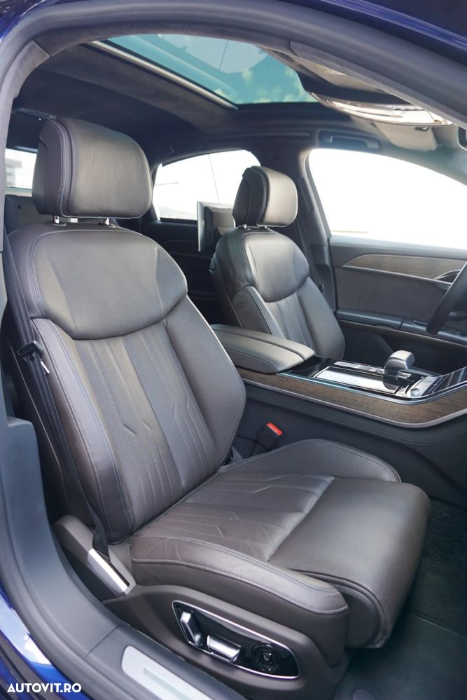 Audi A8 50 TDI quattro Tiptronic - 36