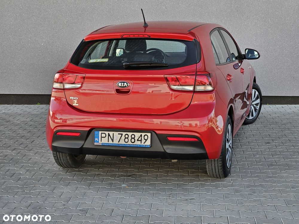 Kia Rio - 3