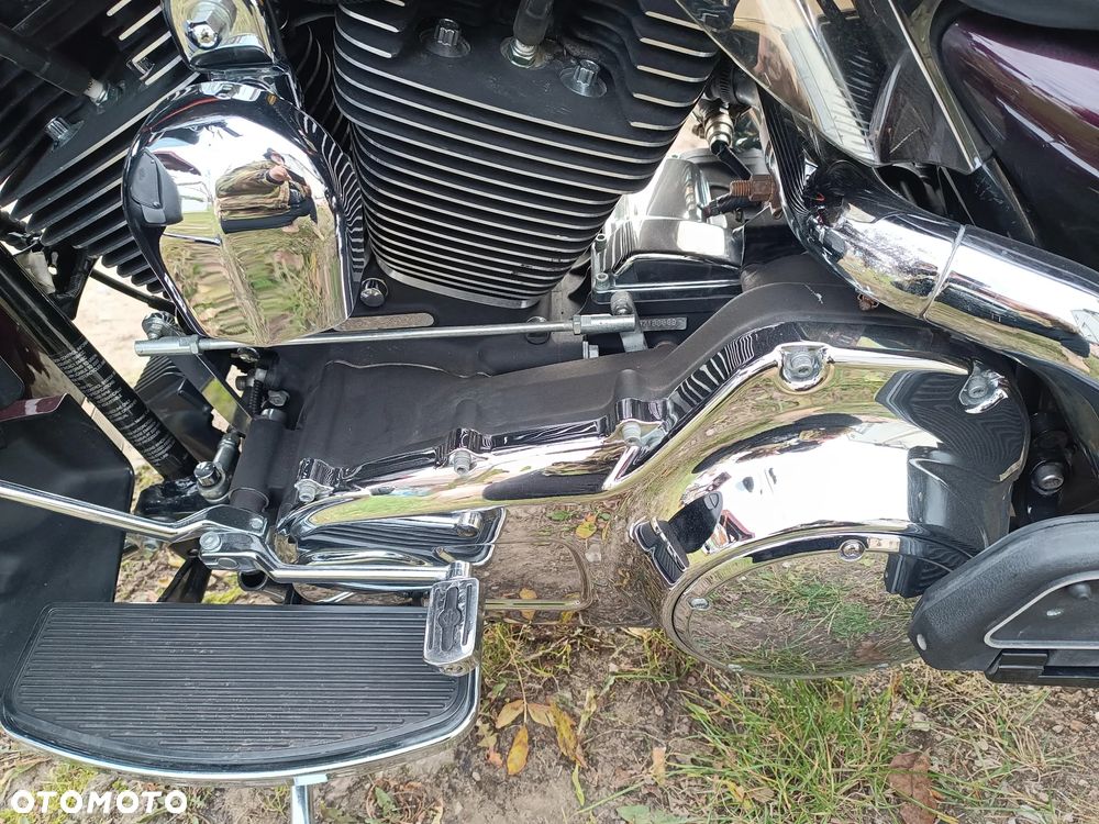 Harley-Davidson FLHTCU Ultra - 15