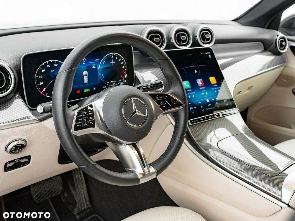 Mercedes-Benz GLC - 7