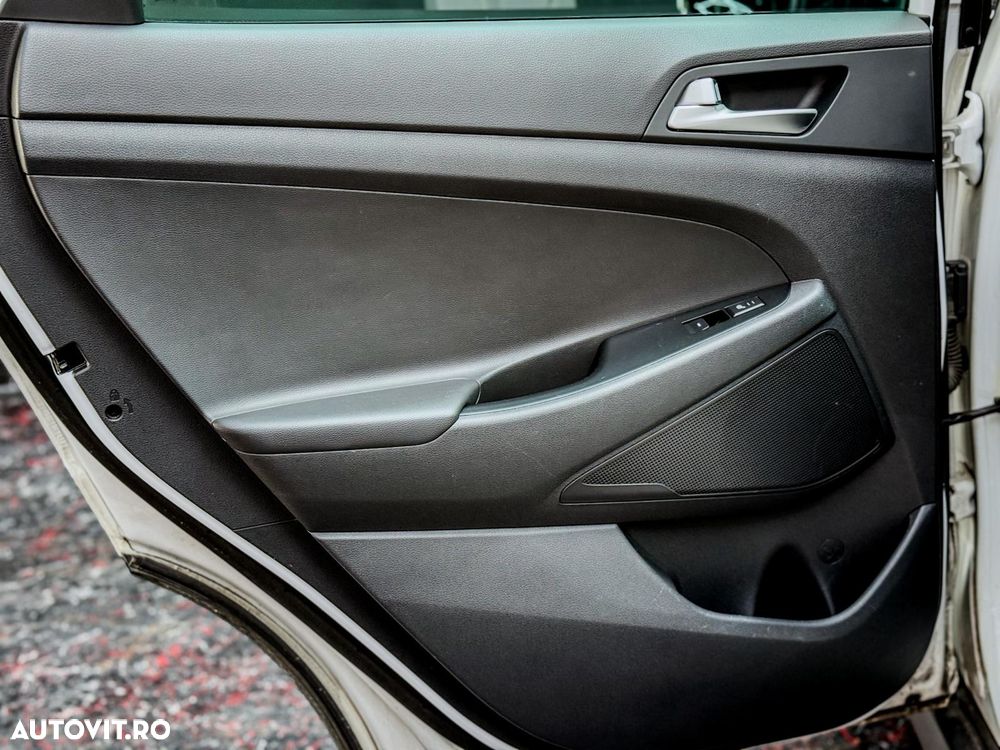 Hyundai Tucson - 26