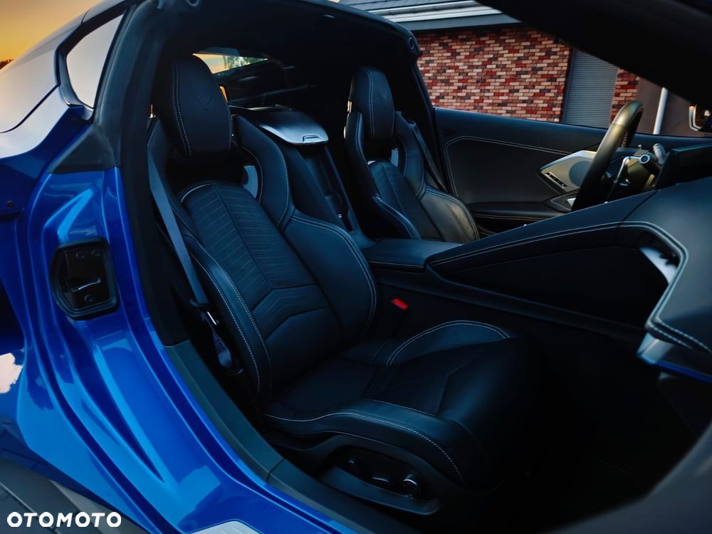 Chevrolet Corvette Stingray 2LT 6.2 V8 Automatik - 12