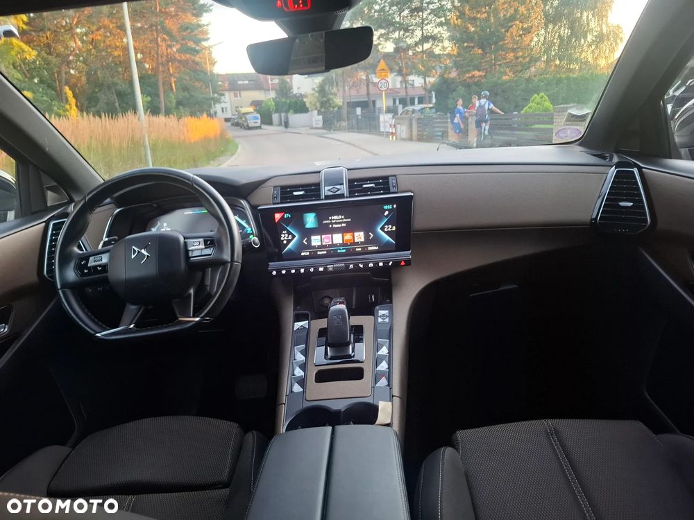 DS Automobiles DS 7 Crossback - 11
