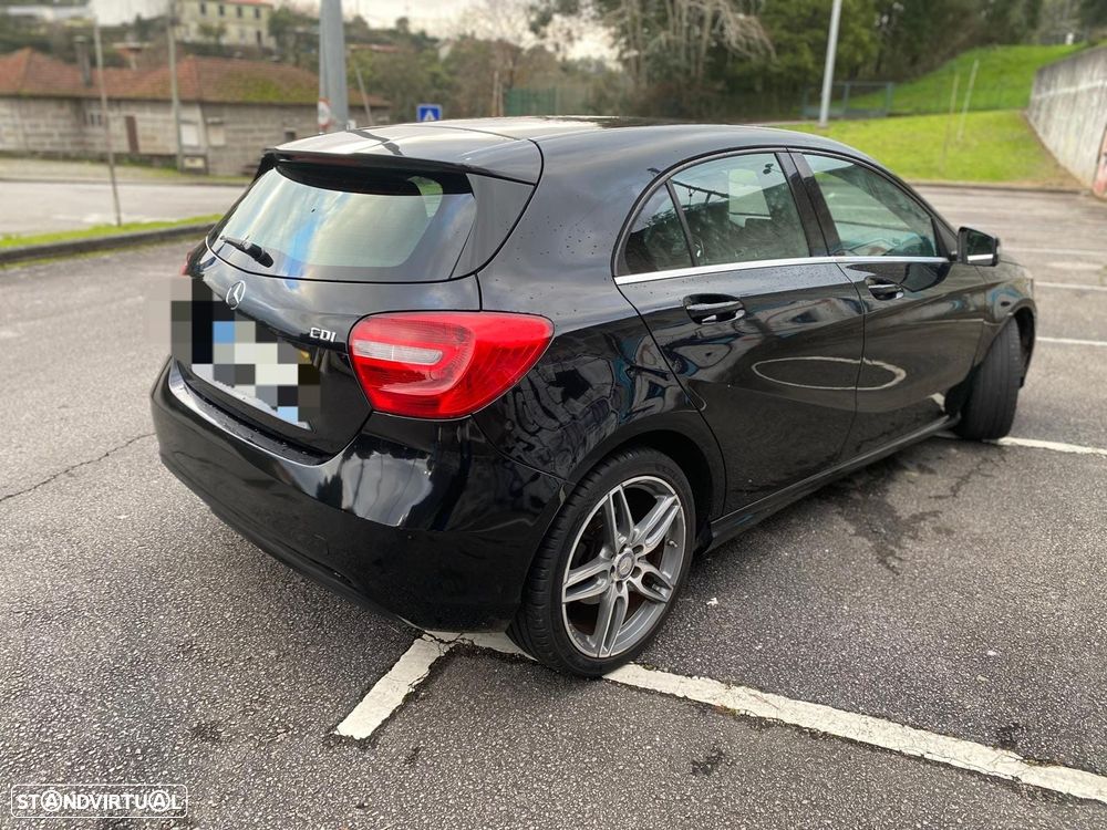 Mercedes-Benz A 180 CDI AMG Line - 2