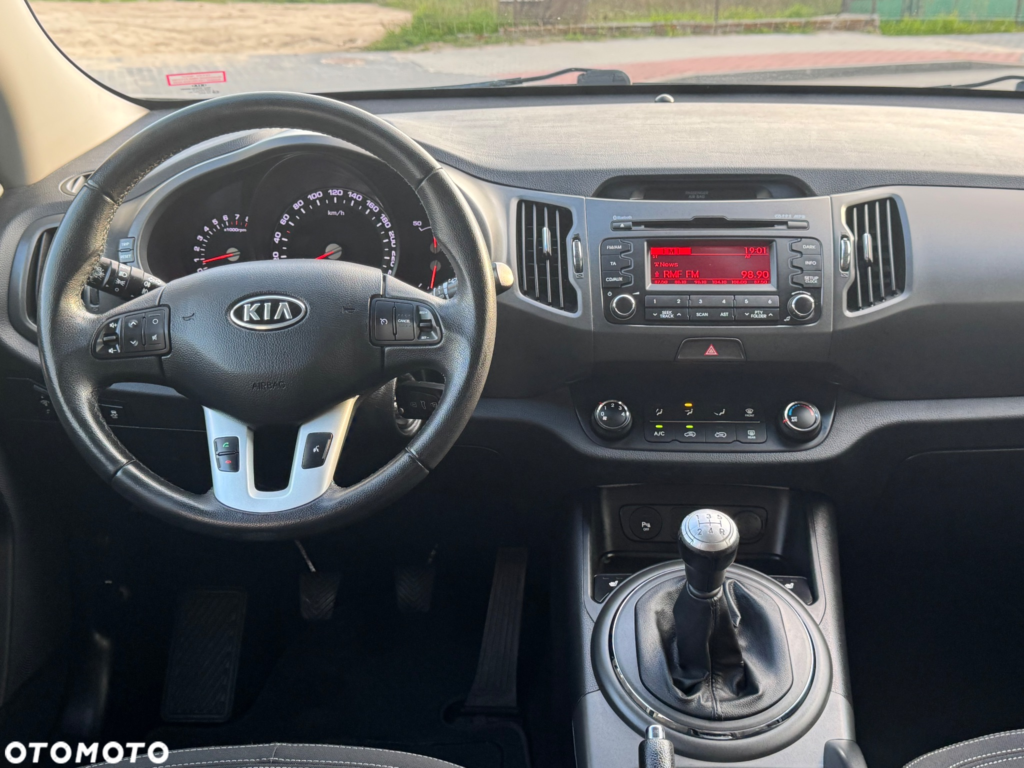 Kia Sportage 2.0 CVVT 2WD Vision - 29
