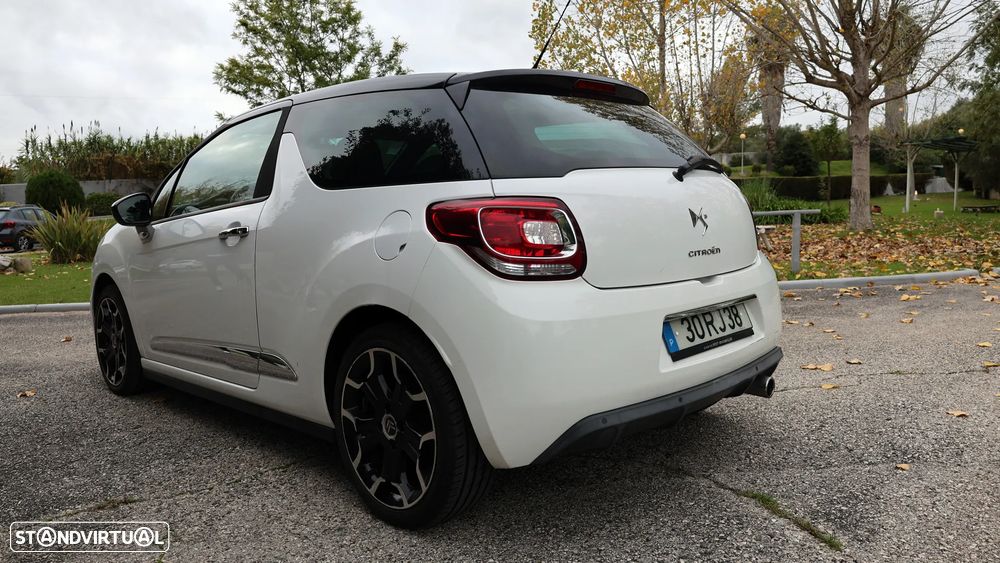 Citroën DS3 1.6 HDi Airdream So Chic - 3