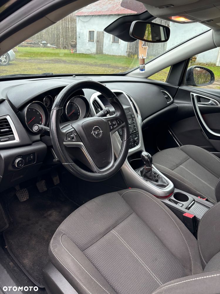 Opel Astra 1.4 T Cosmo - 7