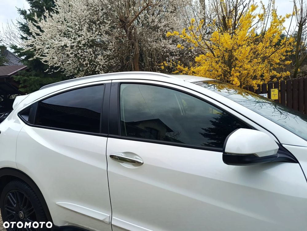 Honda HR-V 1.5 i-VTEC CVT Executive - 20