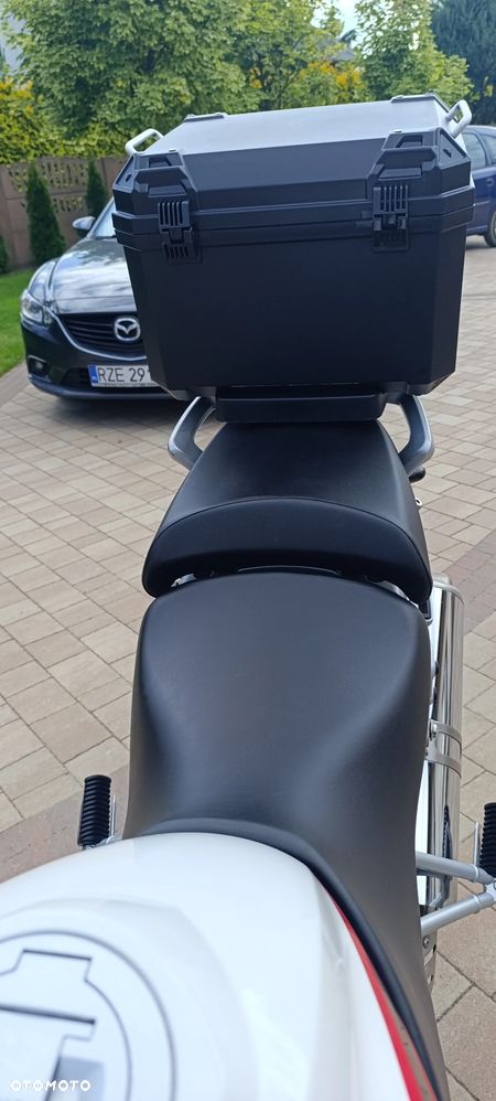 BMW R - 9