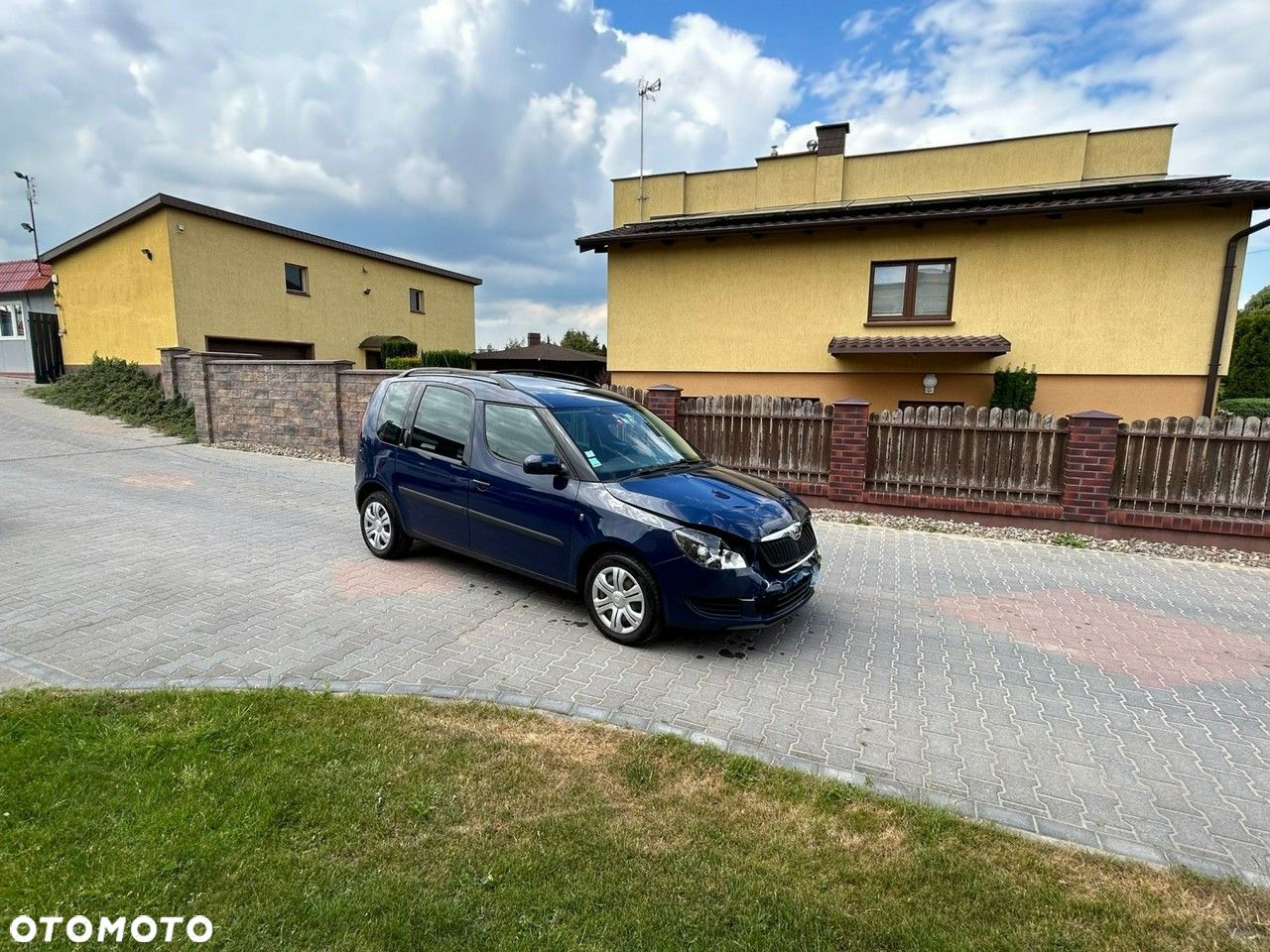 Skoda Roomster 1.2 TSI Active - 1