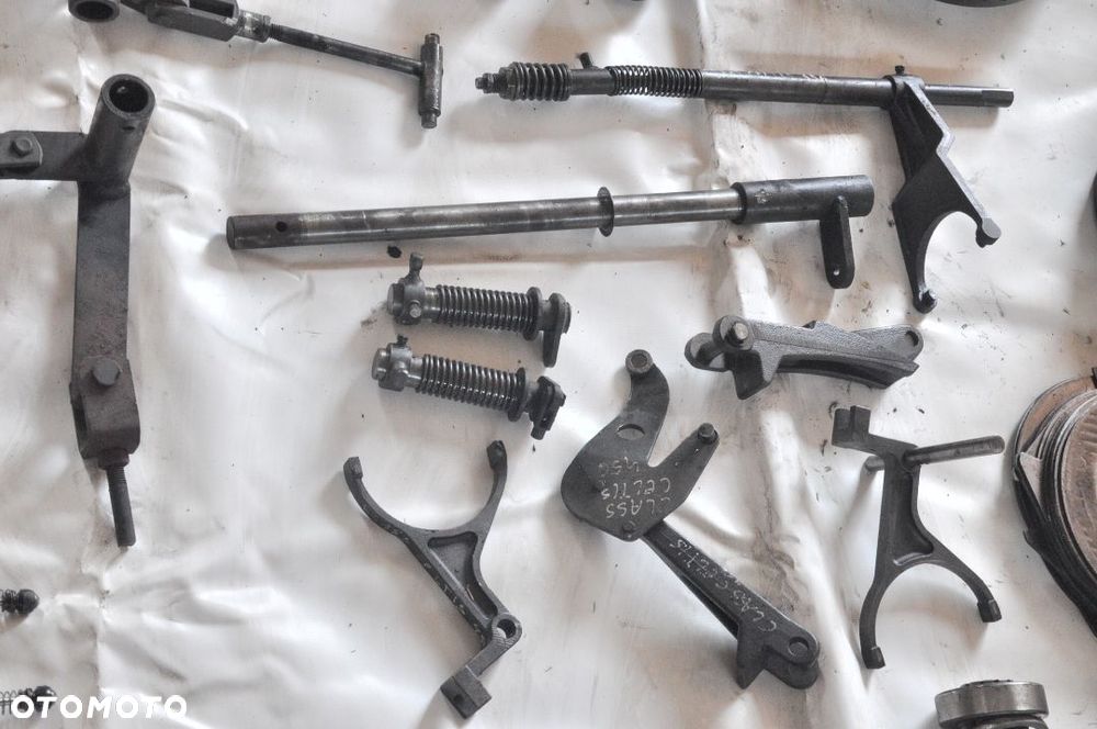 WAŁEK TRYB PRZESUWKA WIDEŁKI TARCZKI CLAAS CELTIS 456 - 6