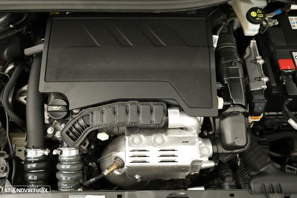 Peugeot 2008 1.2 PureTech Allure - 24