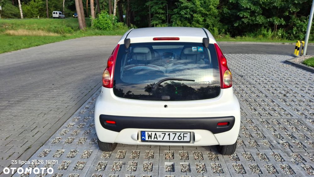 Peugeot 107 1.0 Trendy - 4