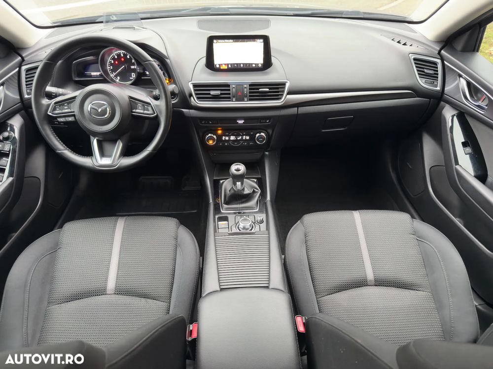 Mazda 3 G120 Revolution - 6