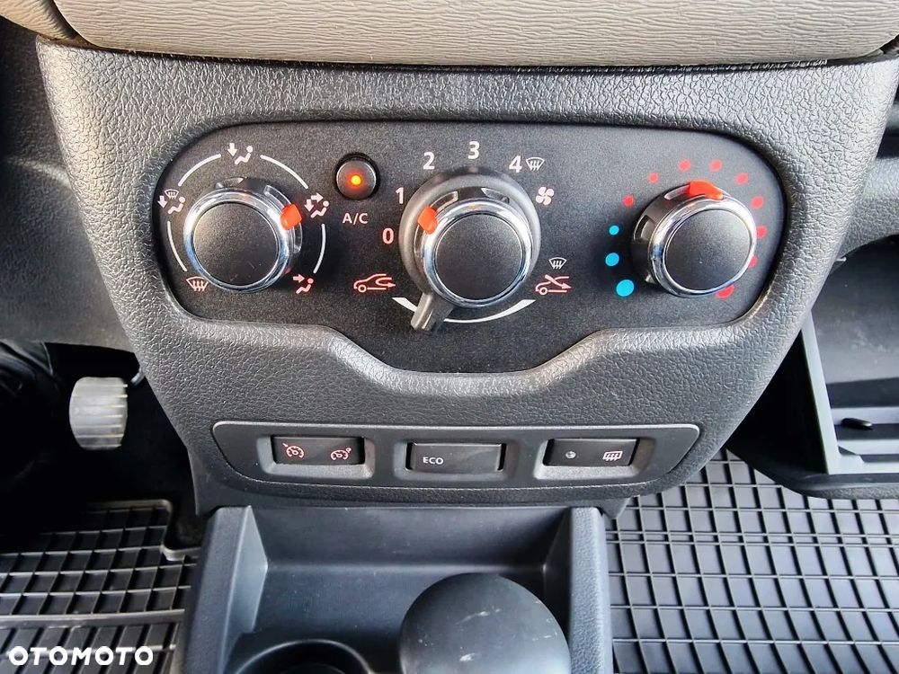 Dacia Lodgy - 36