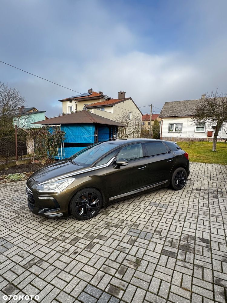 Citroën DS5 2.0 HDi SportChic - 1